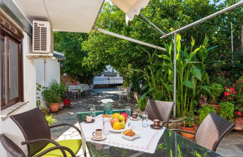 Kouvlaki Effie's Place in Afissos - Foto 24