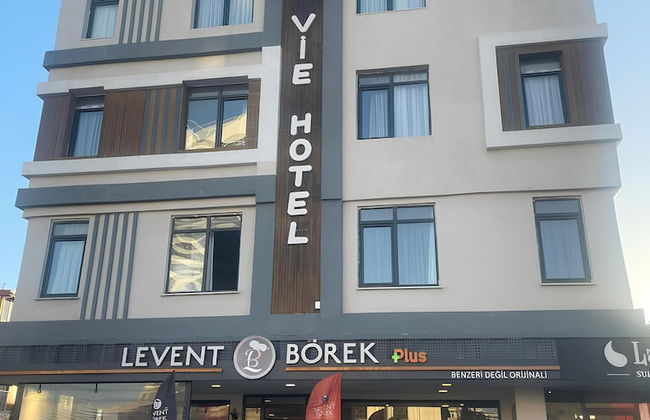 La Vie Suit Hotel - Photo 35