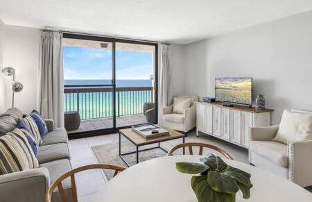The Oyster by Brightwild Beachfront Condo - Photo 2