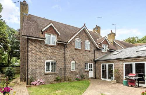 Large coastal cottage, private indoor pool, hut tub, sauna and steam pod - Photo 11