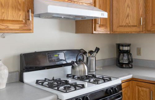 Smuggler's Notch Mountain House with hot tub & river - Foto 20