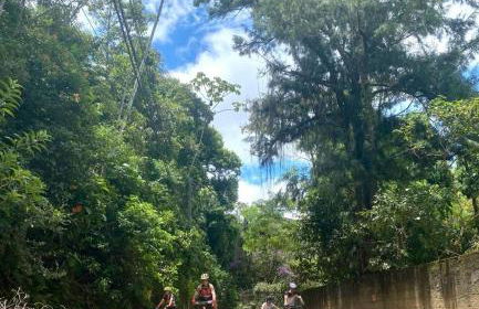 Bangalo a beira do rio em plena natureza - Foto 31