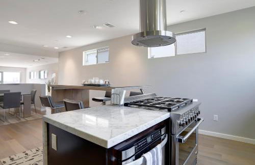 Haines Luxury Dream Home - Bay Views, Rooftop, Fire Pit & AC - Foto 32