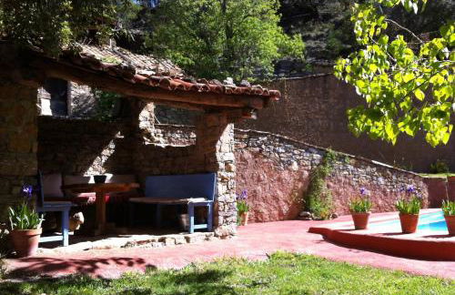 La Pegatera Masia rodeada de bosque ideal para desconectar - Photo 51