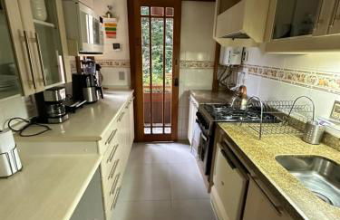 3 suites com Jacuzzi e Lareira - Duplex perto do Centro - Foto 46