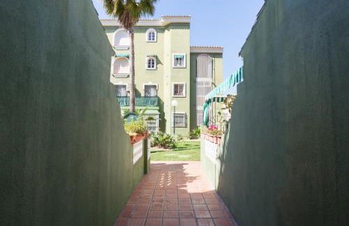 Sandy Playa Golf Málaga con Parking - Photo 27