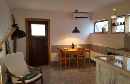 Tvrdic Honey - Photo 16