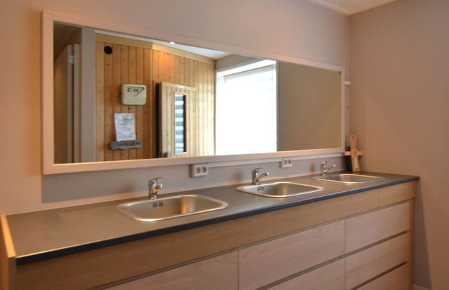 Lovely Group House near Winterberg with Private Sauna, Garden, & Terrace - Foto 17