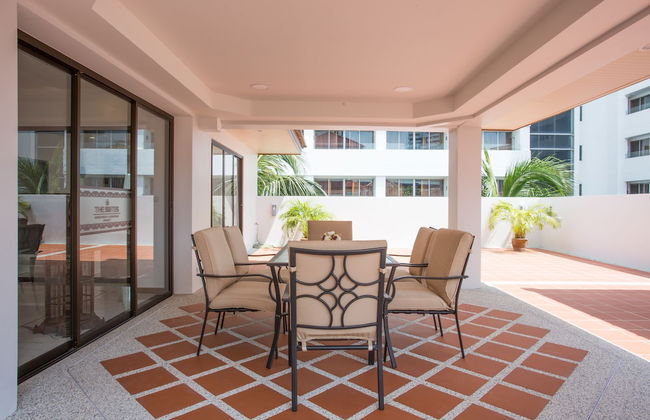 The Suites Apartment & Residence Phuket - Photo 28