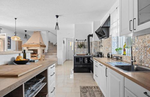 Villa Javor near Pula only 1 km from the beach with sea view and heated pool - Foto 26