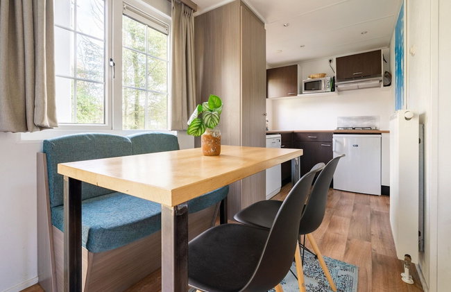 Lovely Mobile Home Near Park De Veluwe - Foto 25