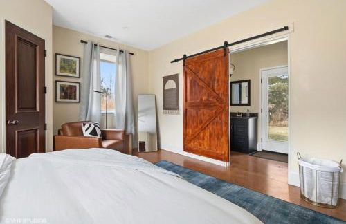 The White Owl by Juniper Holiday + Home - Foto 23