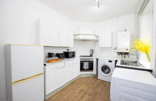 Cosy Four Bedroom Terrace Rishton - Foto 30