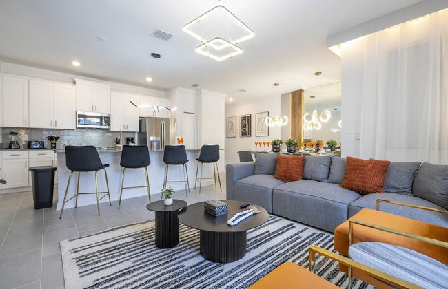 Wonderful 4Bd w Pool Close to Disney at Storeylake 2669 - Foto 45