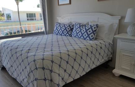 Sunrise Ocean Suites - Photo 73