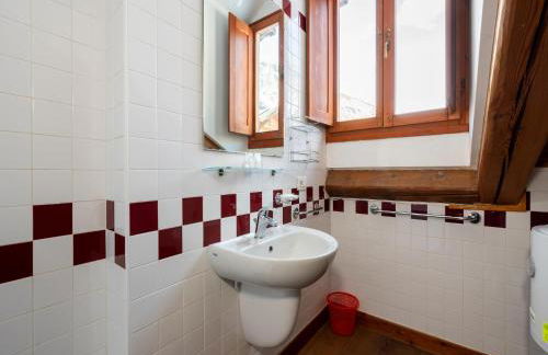 In the historic building, con aria condizionata - Foto 30