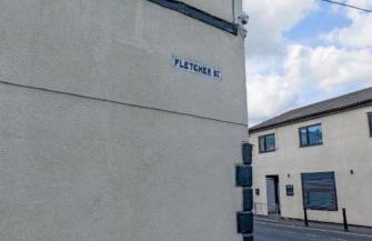 Modern 2 Bedroom House with 2 Ensuite and Free Parking - Photo 27