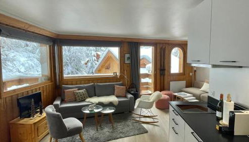 Meribel Centre La Chaudanne, real ski in and out right on slopes, 3 bedrooms 2 bathrooms, newly renovated, Chalet l'Épervière - Foto 5