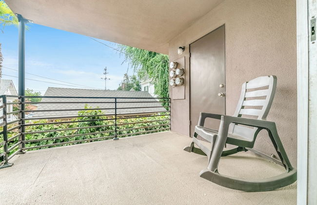 Longer Stay for Travelers Blocks from Hospital and Downtown Security Gates - Foto 51