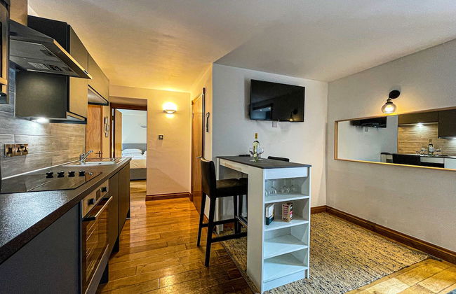 Harbourside Apartments - Photo 6