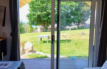 CABIN 8 Pet friendly Family glamping Seaview - Photo 29