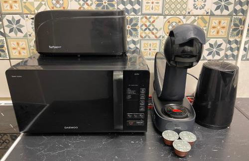 020 CHIC & COSY GRAND APPART 57m2 HYPERCENTRE WIFI SMART TV NETFLIX - Foto 10