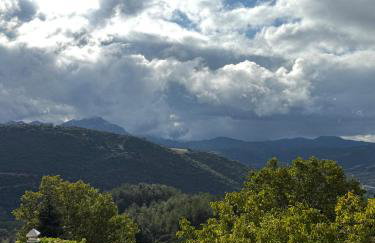 Kalavryta Villa Nano with fireplace and next the Ski Centre - Photo 13
