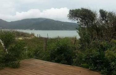 Casa de praia na beira do mar - Foto 2