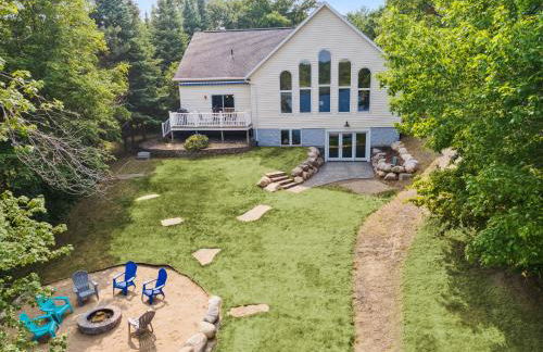 Love Lake Manor - Foto 1