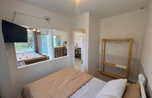 Jacuzzi Privativa e Vista Mar - Apto Remo - Foto 14