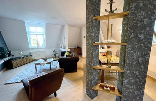 Atelierwohnung mit Parkblick - Foto 3