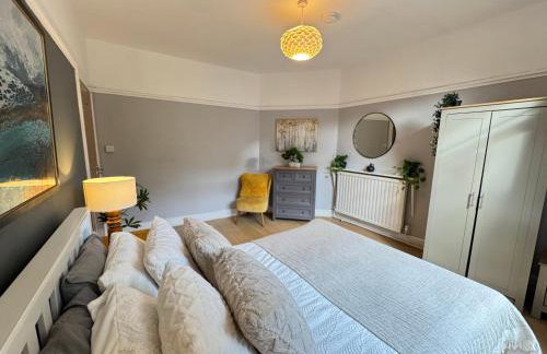 Very Large Central Property - Foto 14