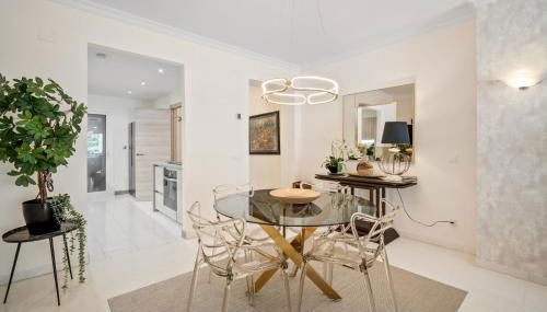 Apartamento de 2 dormitorios en Las Gaviotas - Puerto Banús - Photo 4