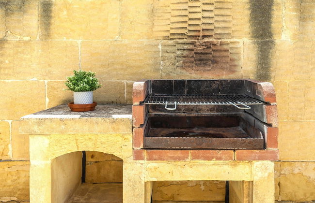 Ta Lucija 2 Bedroom Villa With Private Pool - Foto 31