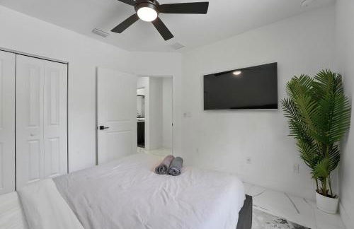 Palm Luxe Residence - Photo 16