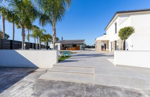 Palm Breeze Villa by Fidalsa - Foto 45