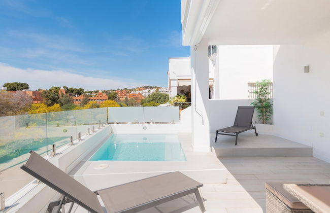 Artola in Marbella With 4 Bedrooms and 3 Bathrooms - Foto 1