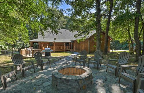 Country Cabin with Wraparound Deck and Views! - Foto 2