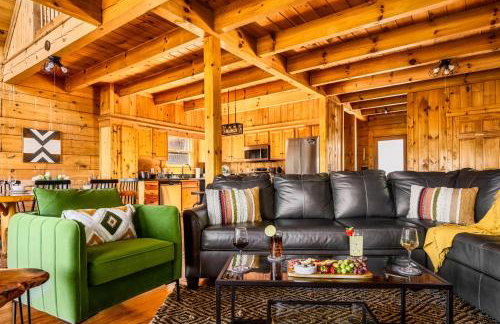 Splashtacular: Indoor Pool~Gorgeous Views~HotTub~GameRoom~Resort - Photo 27