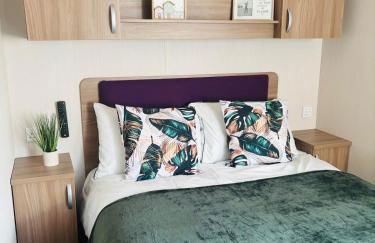 Haven Holiday Park, Kent Coast - Photo 14