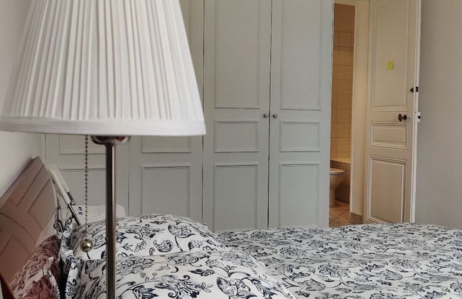 Eiffel Edge Escape (30 mètres de la Tour Eiffel) - Foto 27