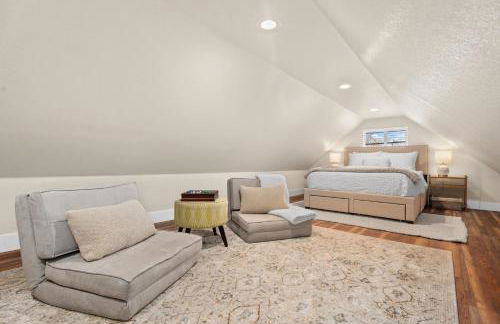 Chic Luxury Retreat in Old Town, Walk Everywhere! - Foto 45