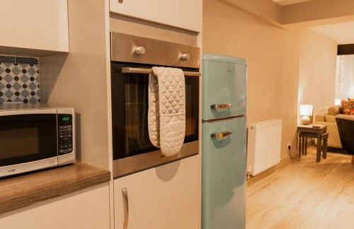 Well Decorated Home Charming Village Location - Foto 16