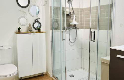 T2 Confort, 4 pers, Terrasse, Parking privé à Hasparren - FR-1-495-84 - Foto 9