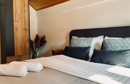 WoodenHouse with two Apartments - Foto 49