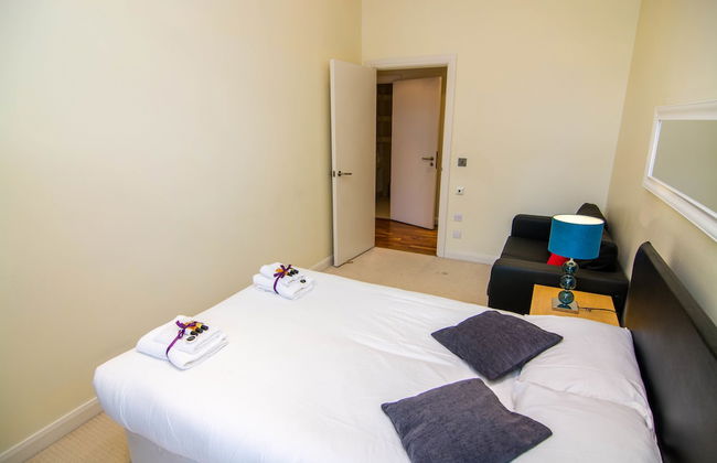 Canary Wharf - Corporate River View Apartments - Photo 30