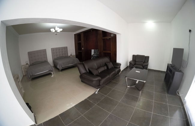 Room in Lodge - Spacious Apartment for 2 People - Photo 1