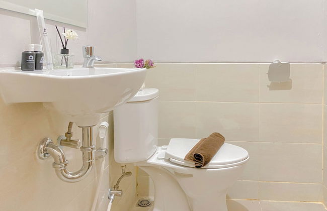 Cozy Studio Living Transpark Juanda Bekasi Timur Apartment - Photo 12