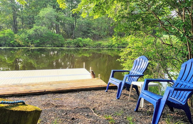 Waterside Haven by Avantstay Lakefront, Hot Tub, Game Room, Fire Pit - Photo 45