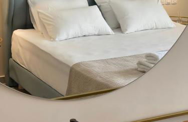 Helen Hotel - Photo 15